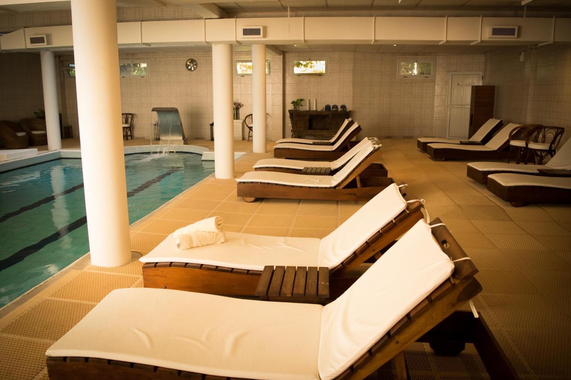 Carilo Village Apart Hotel & Spa Экстерьер фото