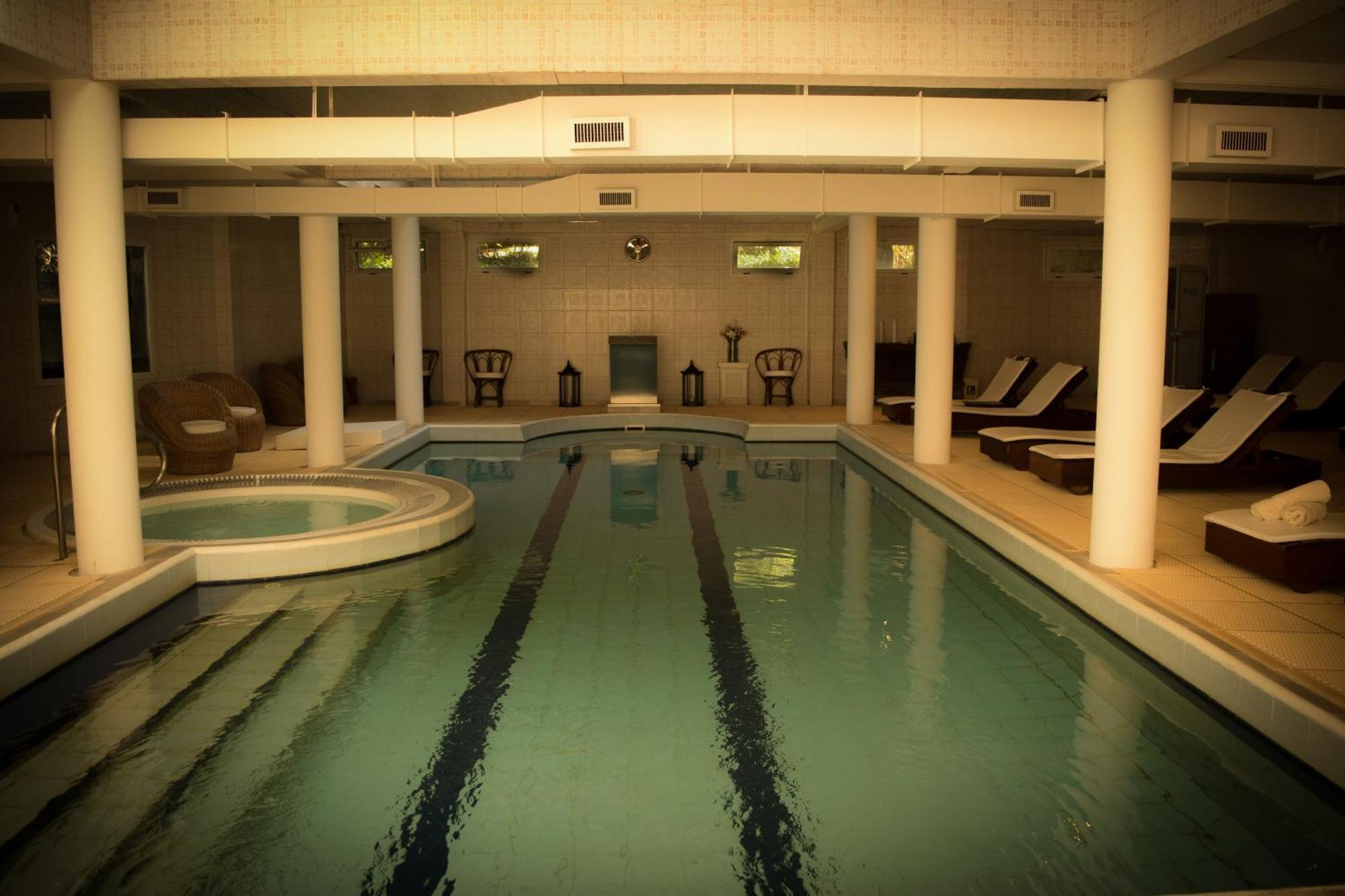 Carilo Village Apart Hotel & Spa Экстерьер фото